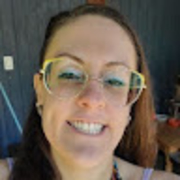 Meet your Posher, Dayna - Picture 1 of 1